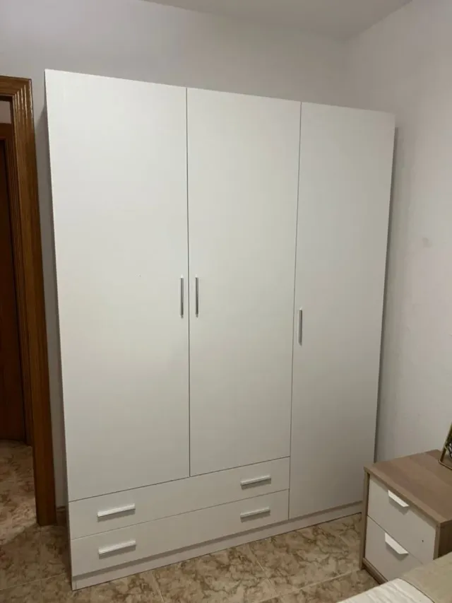 Armadi moderni in legno 2P/3P/4P