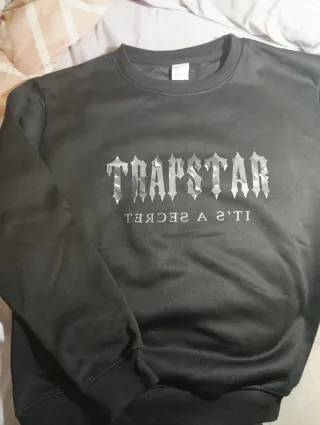 Sudadera Trapstar Negra PRECIO NEGOCIABLE