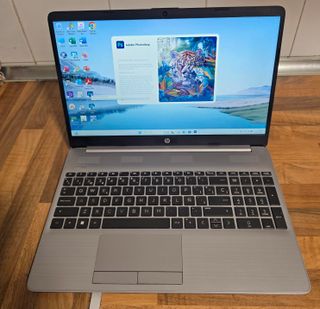 Computer portatile HP i3 di 12a generazione, 8RAM