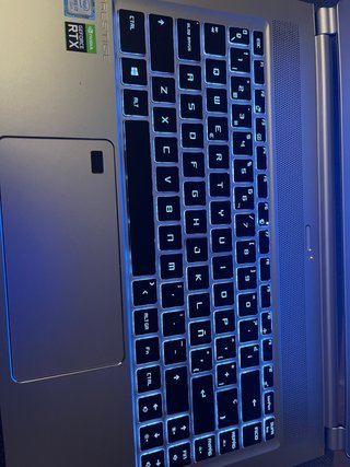 MSI P65 Creator 9SE (me toco por sorteo, -1500€)