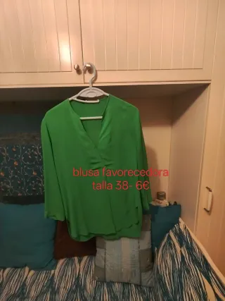 Blusa verde talla 38