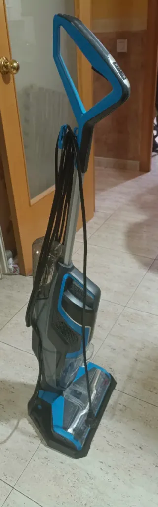 Aspirapolvere Bissell Crosswave con scopa