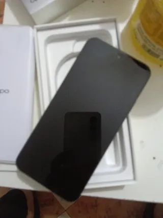 OPPO Reno14 F 5G Argento