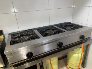 Hornilla de gas 3 bocas