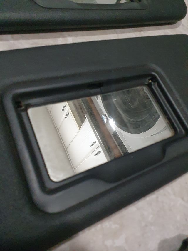 Parasoles negros ORIGINALES Golf MK3 GTI 20TH