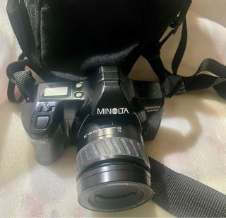 Cámara Minolta Dynax 3000i + Funda alta calidad