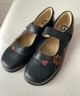 Zapatos Escolares Niña Talla 33 y 32