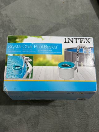 INTEX Krystal Clear Pool Basics Skimmer