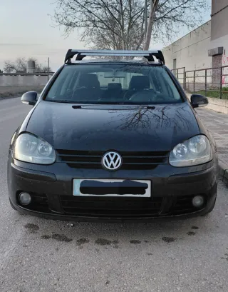Volkswagen Golf 2004