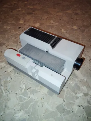 Proyector Diapositivas Antiguo Cabin 1000A