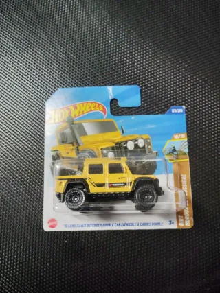 Hot Wheels Land Rover Defender Doble Cab