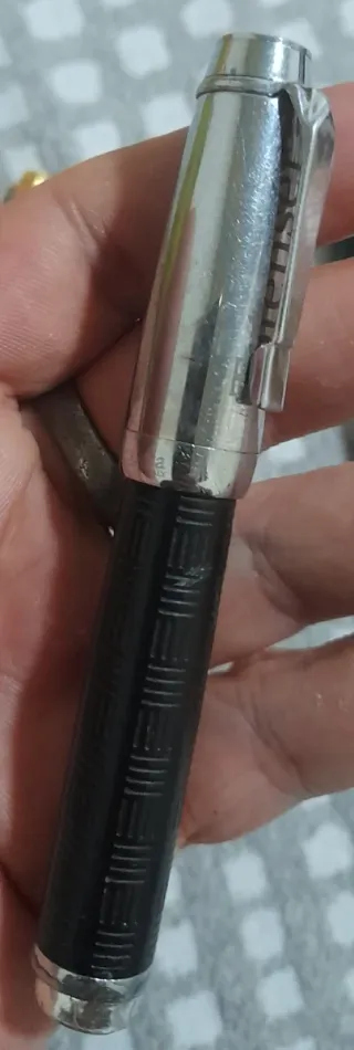 Lote 4 plumas y bolígrafo antiguo