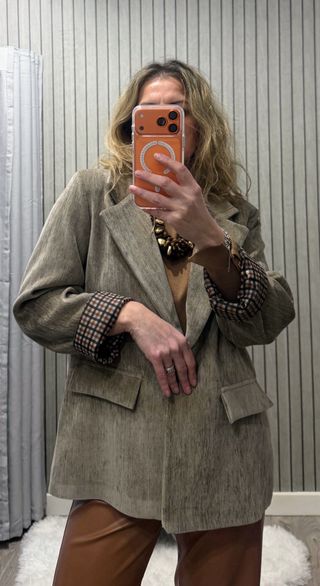 Blazer Beige y Marrón