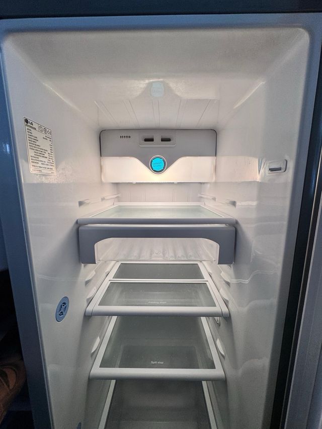 FRIGORÍFICO AMERICANO MARCA LG EN INOX