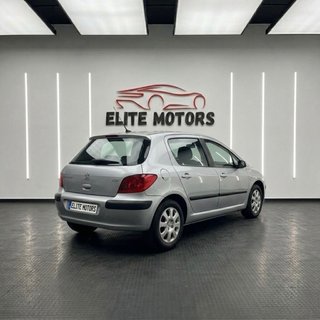 Peugeot 307 2004