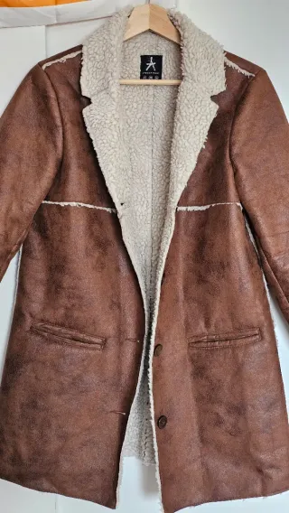 Abrigo borrego y antelina marrón