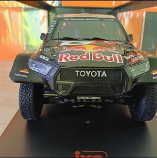 Toyota Hilux DKR'24 #216 Quintero Ixo 1/18