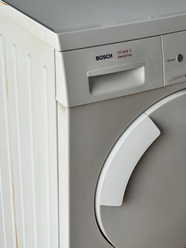 SECADORA DE CONDENSACIÓN MARCA BOSCH DE 8 KILOS