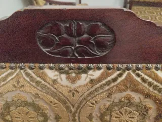 Coppia poltrone antiche imbottite