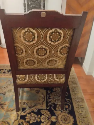 Coppia poltrone antiche imbottite