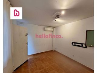 Chalet en venta en Vallirana