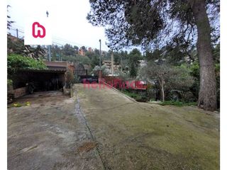 Chalet en venta en Vallirana