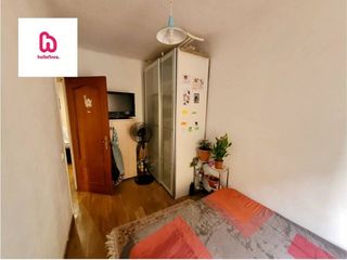 Piso en venta en El Raval - Safaretjos en Santa Coloma de Gramanet