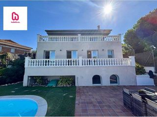 Chalet en venta en Calella