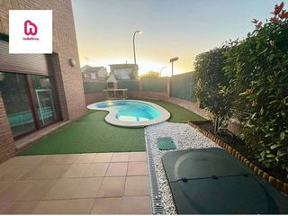 Casa pareada en venta en Lliçà de Vall