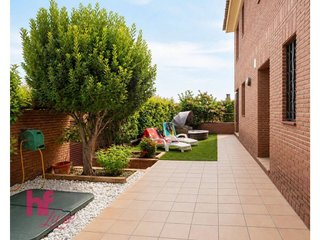 Casa pareada en venta en Lliçà de Vall