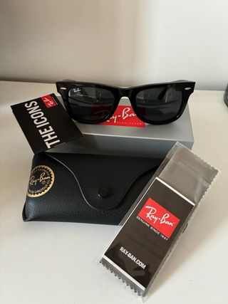 Occhiali da sole Ray-Ban Wayfarer neri