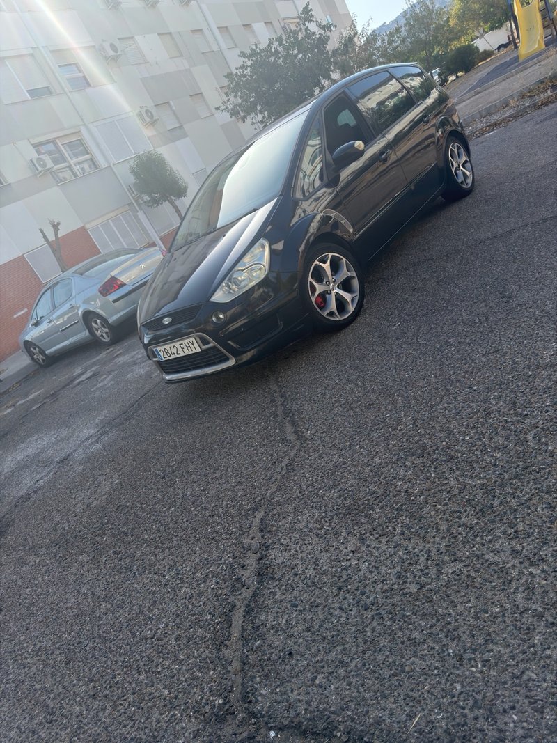Ford S-MAX 2007 - foto 1