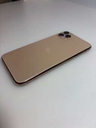 iPhone 11 Pro Max Oro