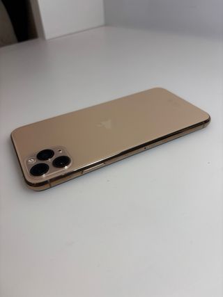 iPhone 11 Pro Max Oro