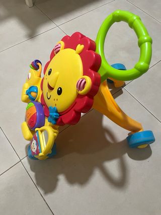 Andador infantil corre pasillos león Fisher Price