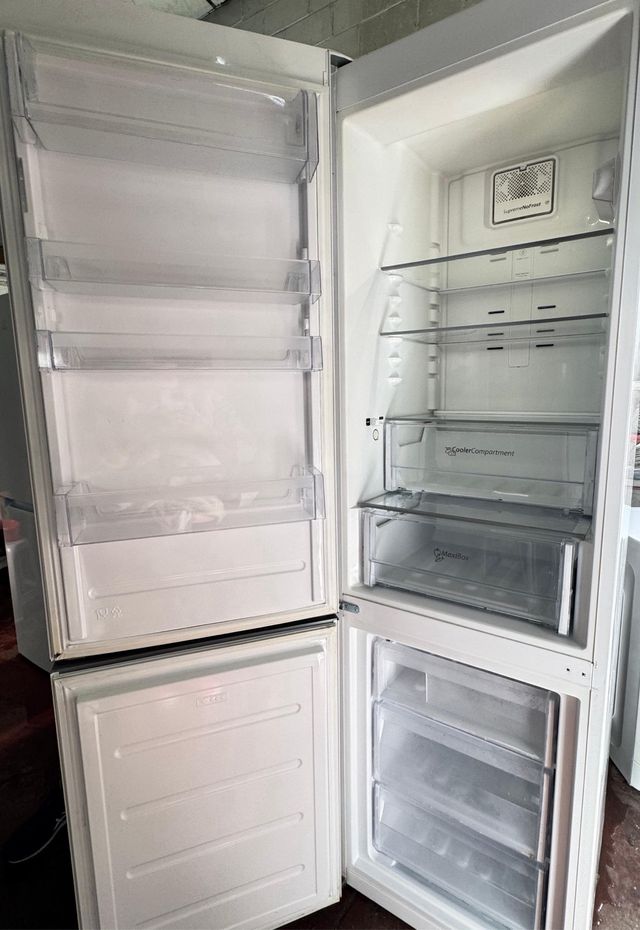 FRIGORÍFICO COMBI NO FROST MARCA WHIRPOOL A+++