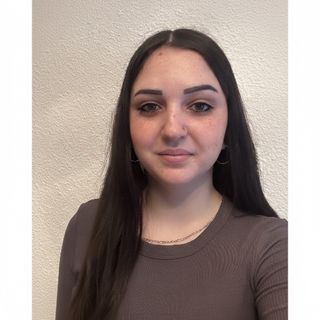 Trabajo cuidadora de perros y limpieza