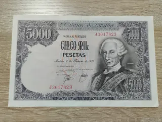 Billete 5000, 1000 y 100 pesetas antiguos