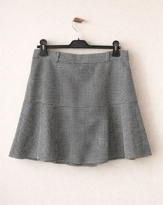 Falda cuadros blanco y negro