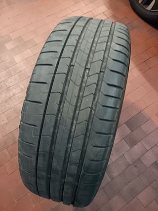 Pneumatico Pirelli P Zero RunFlat R20 245/45 103W
