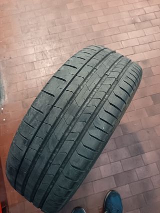 Pneumatico Pirelli P Zero RunFlat R20 245/45 103W