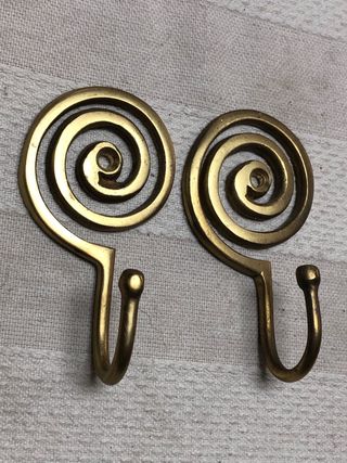 2 Ganchos Espiral Latón