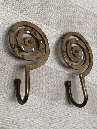 2 Ganchos Espiral Latón