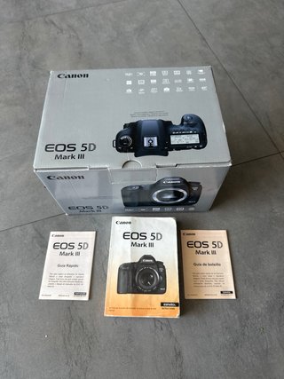 Canon EOS 5D Mark III caja y manual. Funda lowpro
