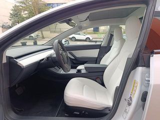 Tesla Model 3 Gran Autonomía 4WD 350 kW (476 CV)