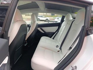 Tesla Model 3 Gran Autonomía 4WD 350 kW (476 CV)