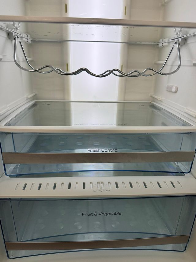 FRIGORÍFICO COMBI NO FROST MARCA TEKA EN INOX