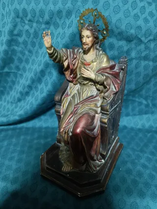 Sagrado Corazón de Jesús en trono 35cm