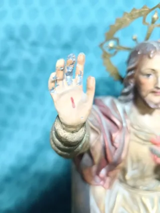 Sagrado Corazón de Jesús en trono 35cm