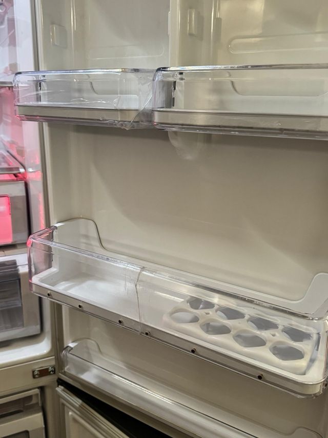 FRIGORÍFICO COMBI NI FROST MARCA SAMSUNG EN INOX